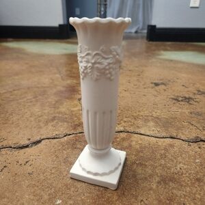 Vintage Inarco Patrician Ceramic Bud Vase Embossed Grapes & Vines Creamware